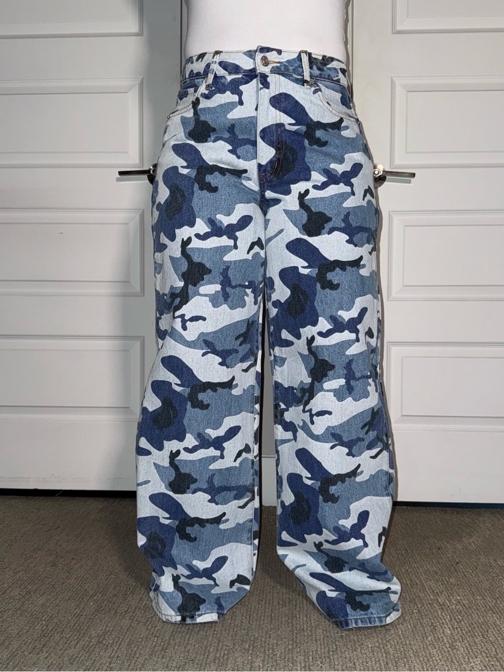 AKIRA Dayna Ultra Wide Leg Blue Camo Jeans